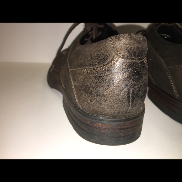 Men’s Clark’s suede wingtip brogues size 11.5 - Picture 8 of 8